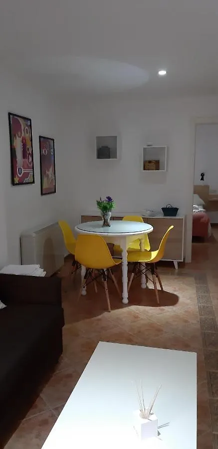 Roseia Apartamentos Granada Apartment
